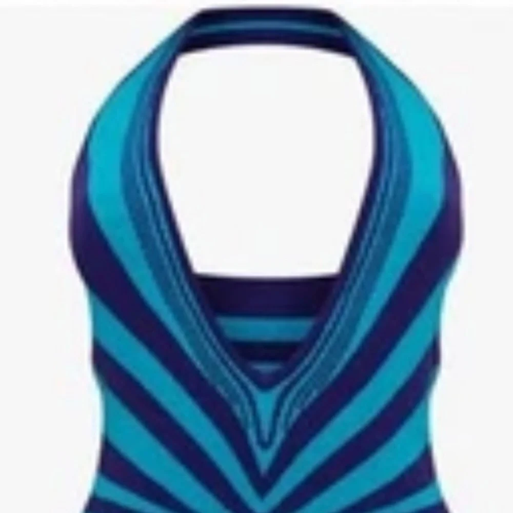 PrettyLittleThings Sexy Women's Sz M Halter Backless Knit Bodycon Mini Dress - Picture 5 of 6